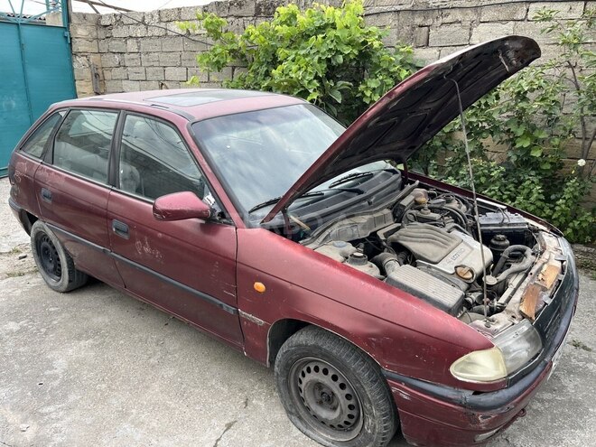 Opel Astra-4