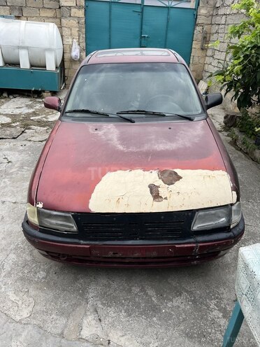 Opel Astra-1