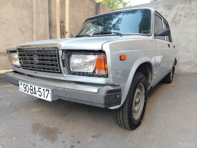 LADA (VAZ) 2107-1