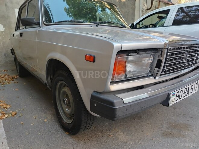 LADA (VAZ) 2107-2