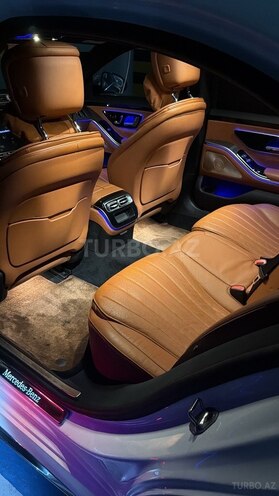 Mercedes S 500 4MATIC-3