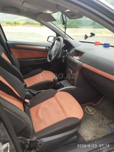 Opel Astra-7