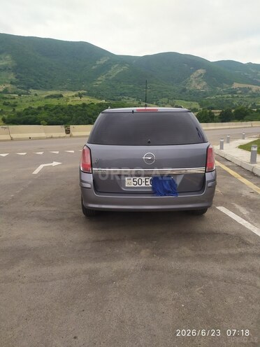 Opel Astra-11