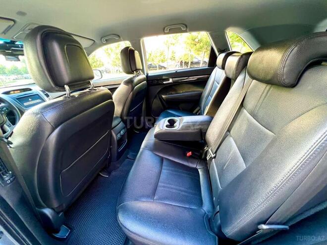 Kia Sorento-4