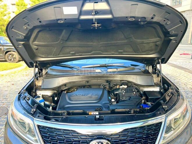 Kia Sorento-17