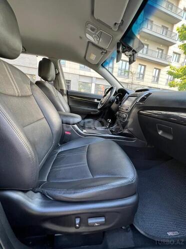 Kia Sorento-3