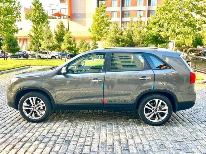 Kia Sorento-18