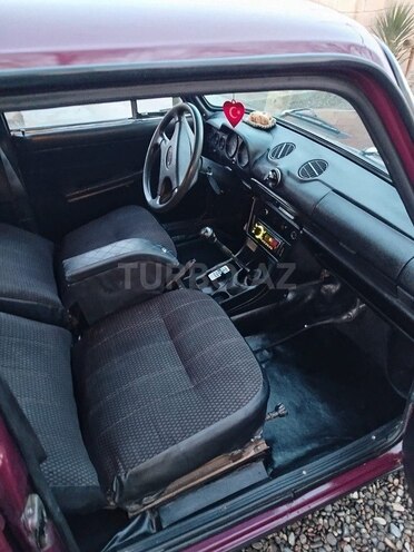 LADA (VAZ) 2106-4