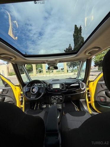 Fiat 500L-16