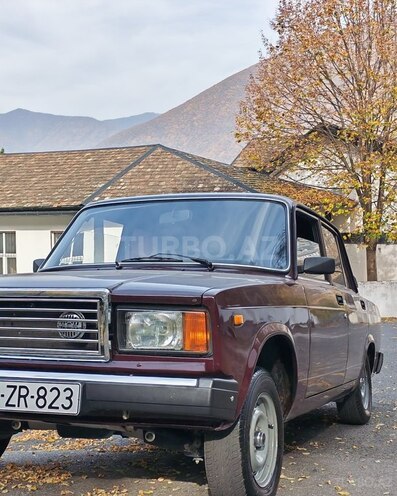 LADA (VAZ) 2107-2