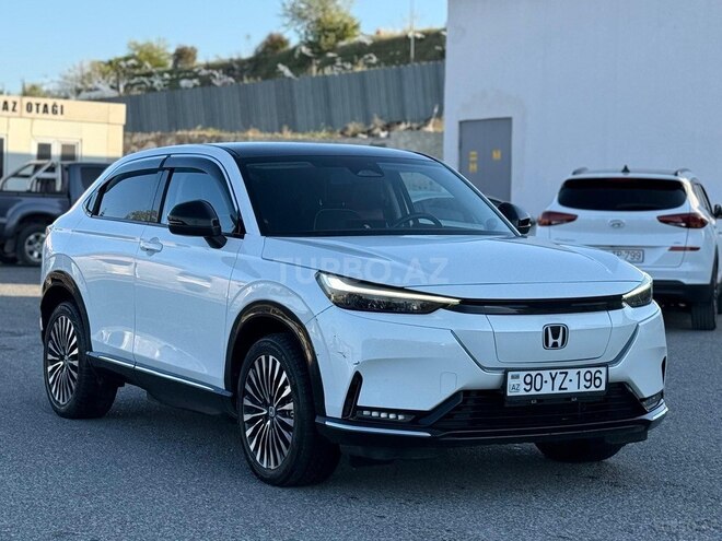 Honda e:NS1-1