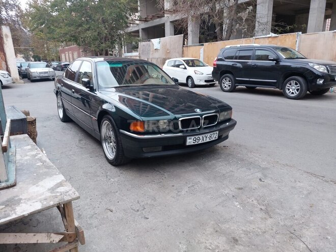 BMW 735-1