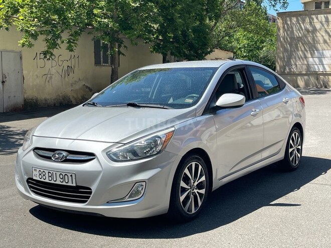 Hyundai Accent-2