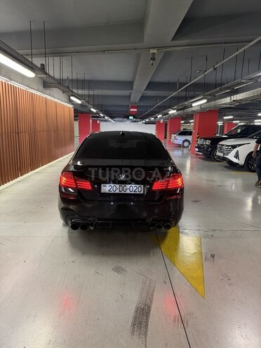BMW 528-2