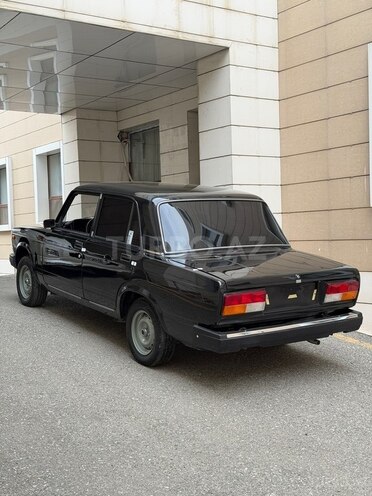 LADA (VAZ) 2107-5