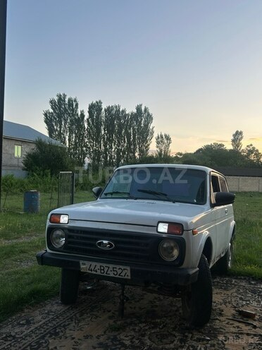 LADA (VAZ) Niva-1
