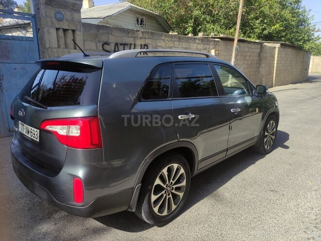 Kia Sorento-5