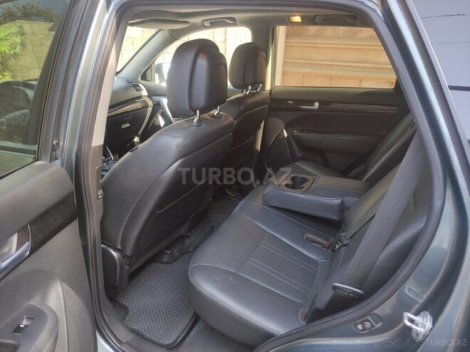 Kia Sorento-7