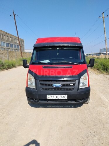 Ford Transit-1