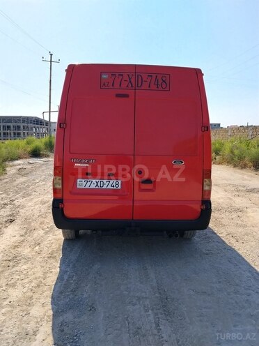 Ford Transit-2