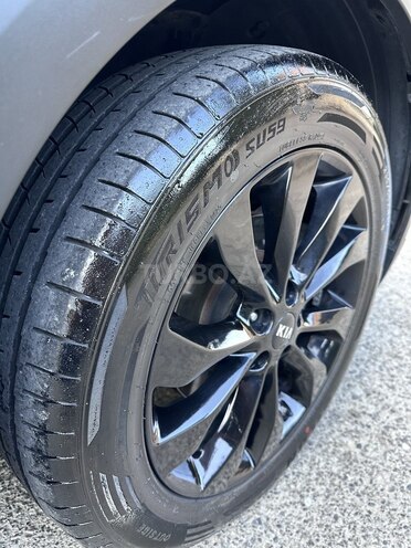 Kia Sorento-17