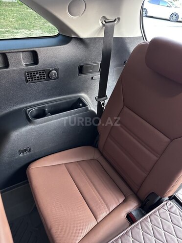 Kia Sorento-13