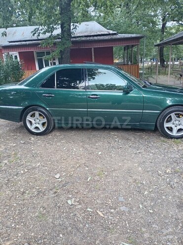 Mercedes C 230-12