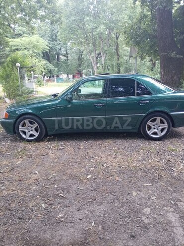 Mercedes C 230-13