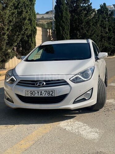 Hyundai i40-4