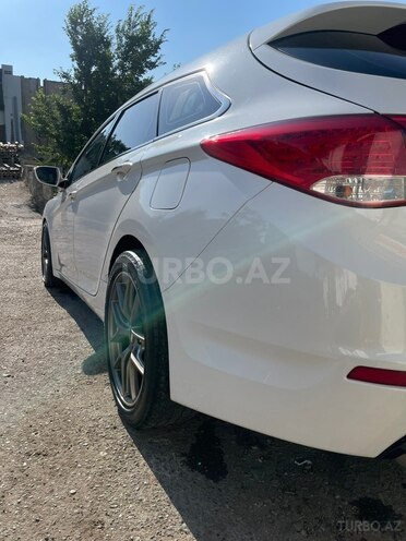 Hyundai i40-5