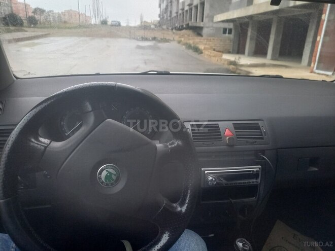 Skoda Fabia-3