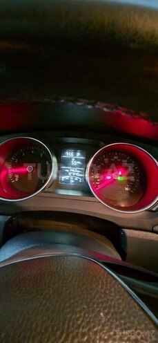 Volkswagen Jetta-9