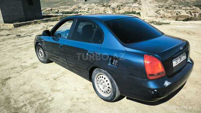 Hyundai Elantra-10