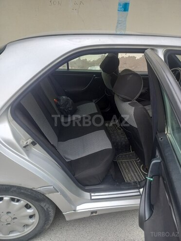 Mercedes C 200-7
