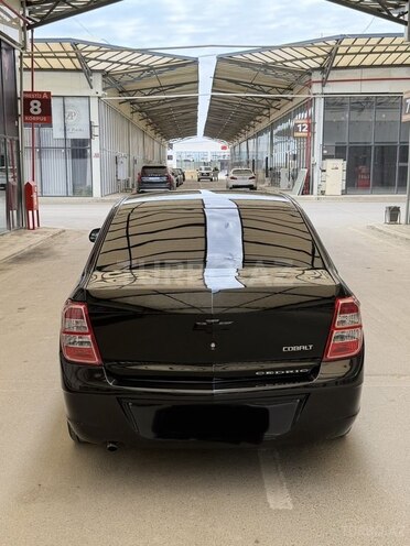 Chevrolet Cobalt-6