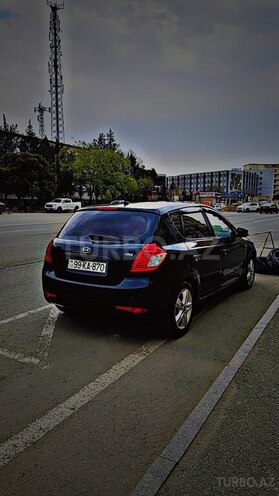 Kia Ceed-4