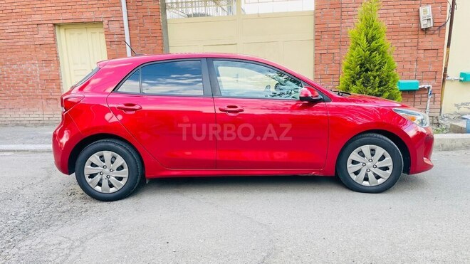 Kia Rio-4