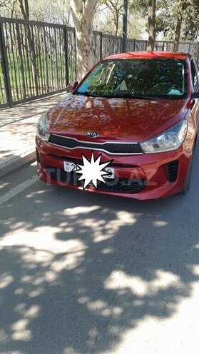 Kia Rio-1