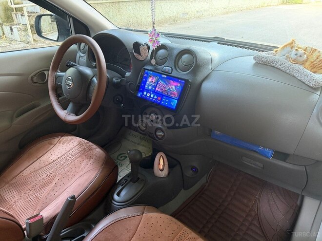 Nissan Sunny-4