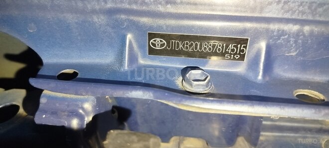 Toyota Prius-18