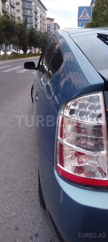 Toyota Prius-10