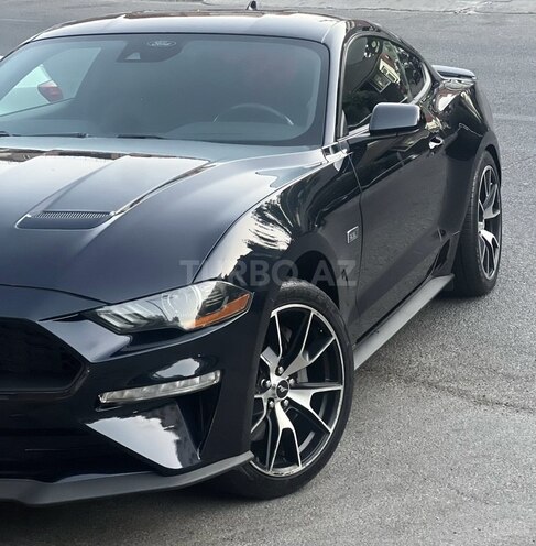 Ford Mustang-2