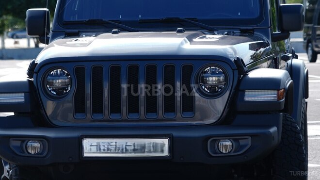 Jeep Wrangler-5