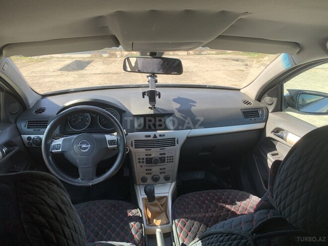 Opel Astra-8