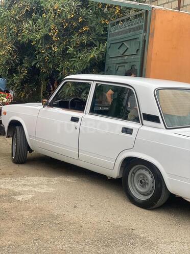 LADA (VAZ) 2107-4