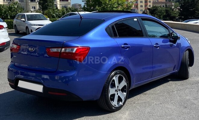 Kia Rio-2