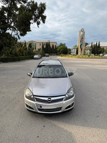 Opel Astra-11