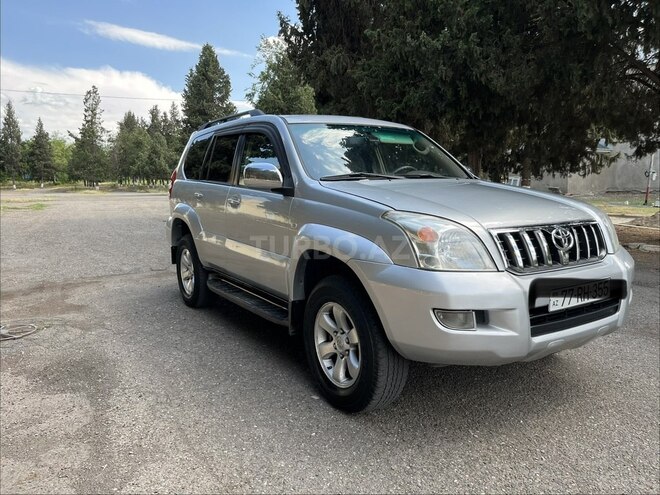 Toyota Land Cruiser Prado-3