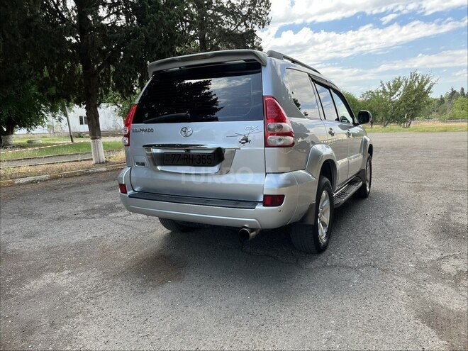 Toyota Land Cruiser Prado-5