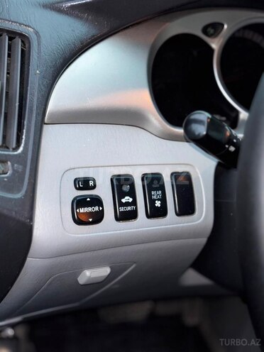 Toyota Highlander-9